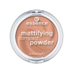 Essence Mattifying Compact Powder 02